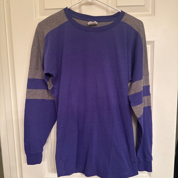 Victoria’s Secret Rugby Tee - Picture 1 of 4